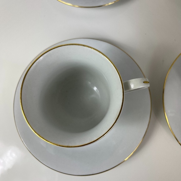 Vintage Sea Gull Fine ChineaChristmas  holiday tea cups &  saucers - Picture 8 of 13